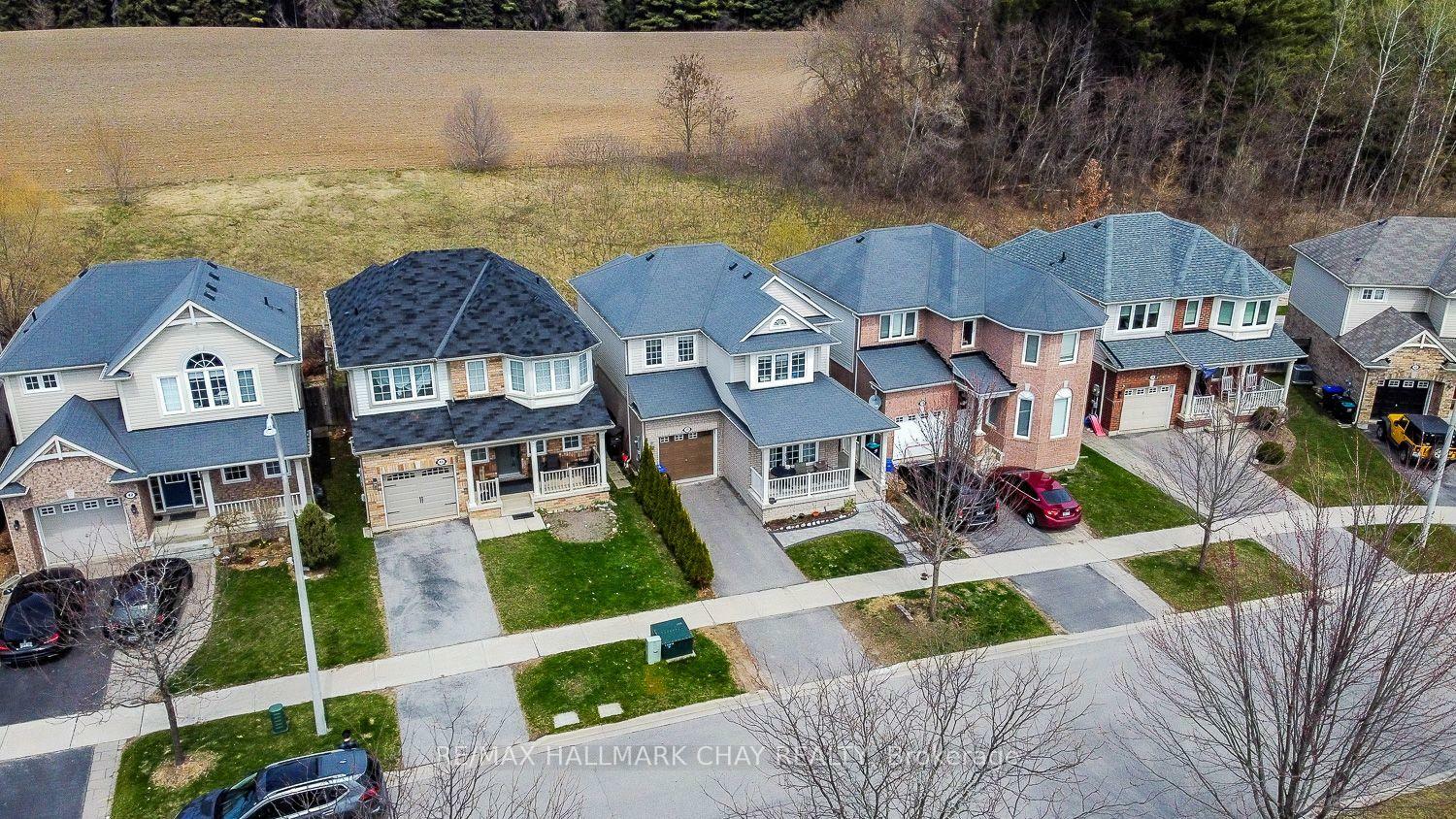 38 Steele St  New Tecumseth ON L9R 0E6 photo