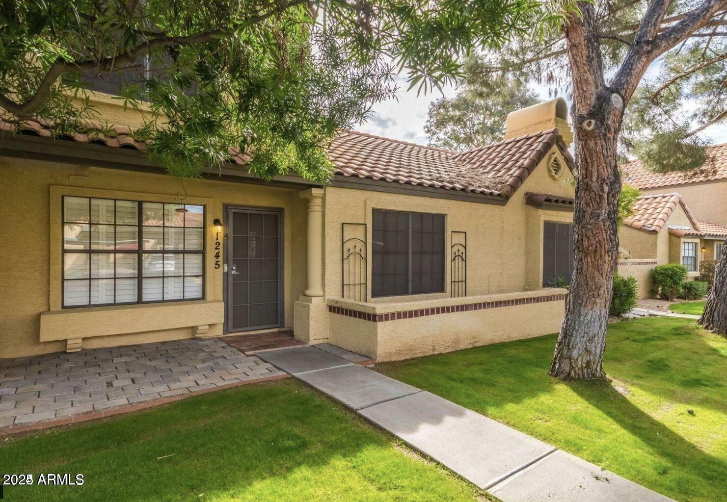 Property Photo:  5704 E Aire Libre Avenue 1245  AZ 85254 