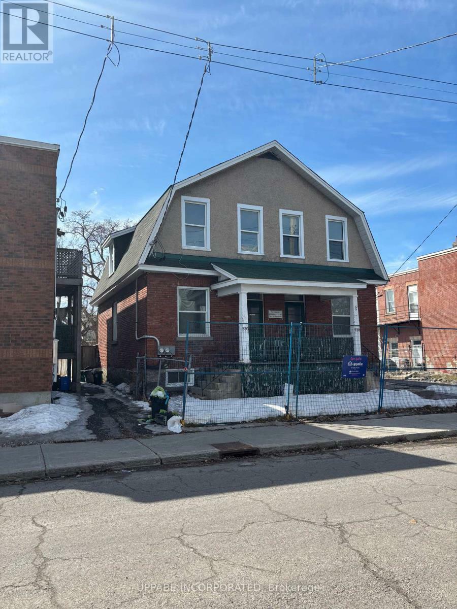 Property Photo: 226-230 Carruthers Avenue ON K1Y 1N9