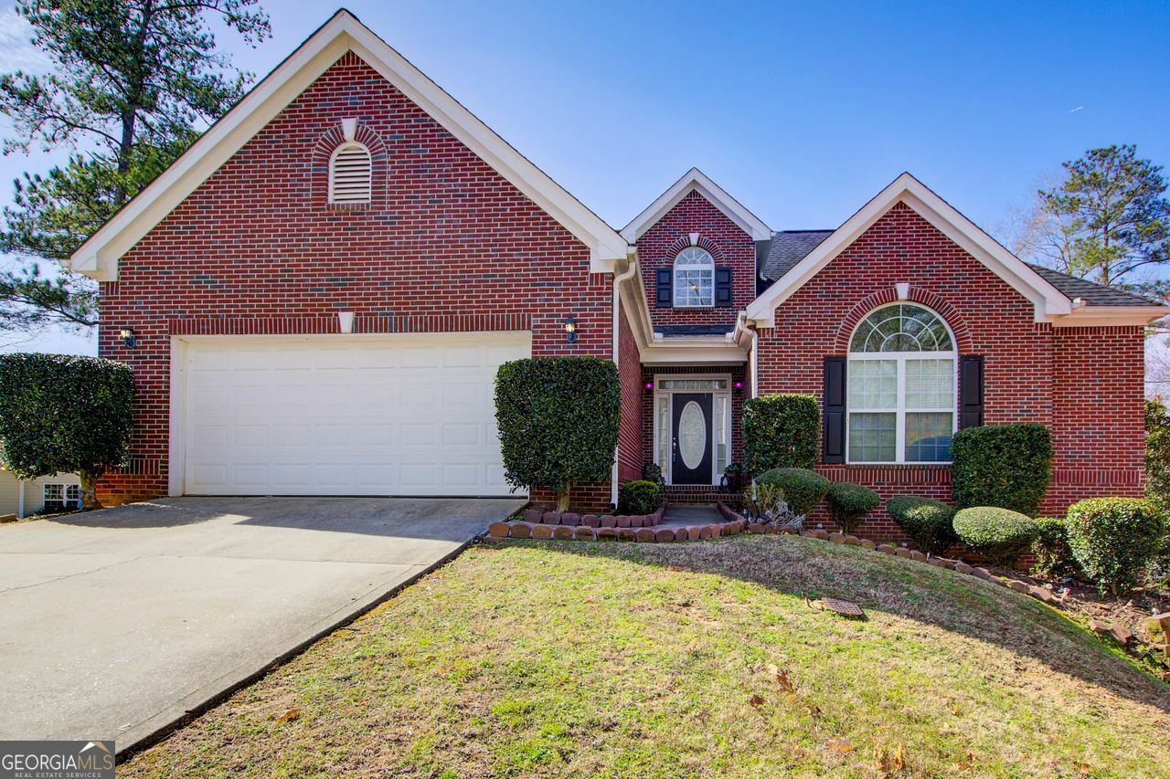 Property Photo:  633 Herron Court  GA 30213 