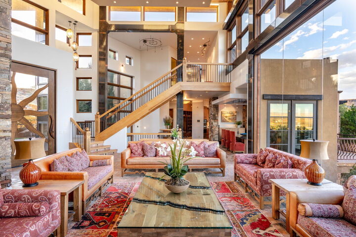 Property Photo: 1558 N Harvard Ave UT 84780