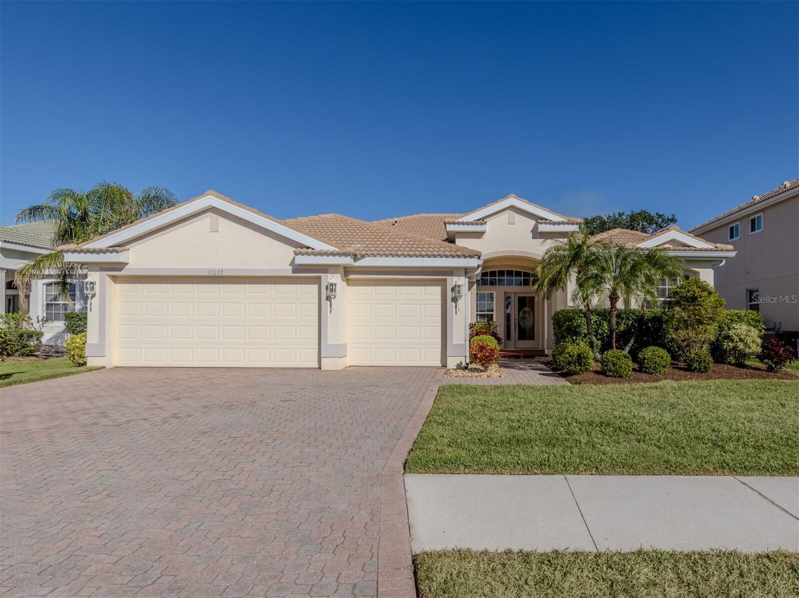 Property Photo: 12022 Granite Woods Loop FL 34292