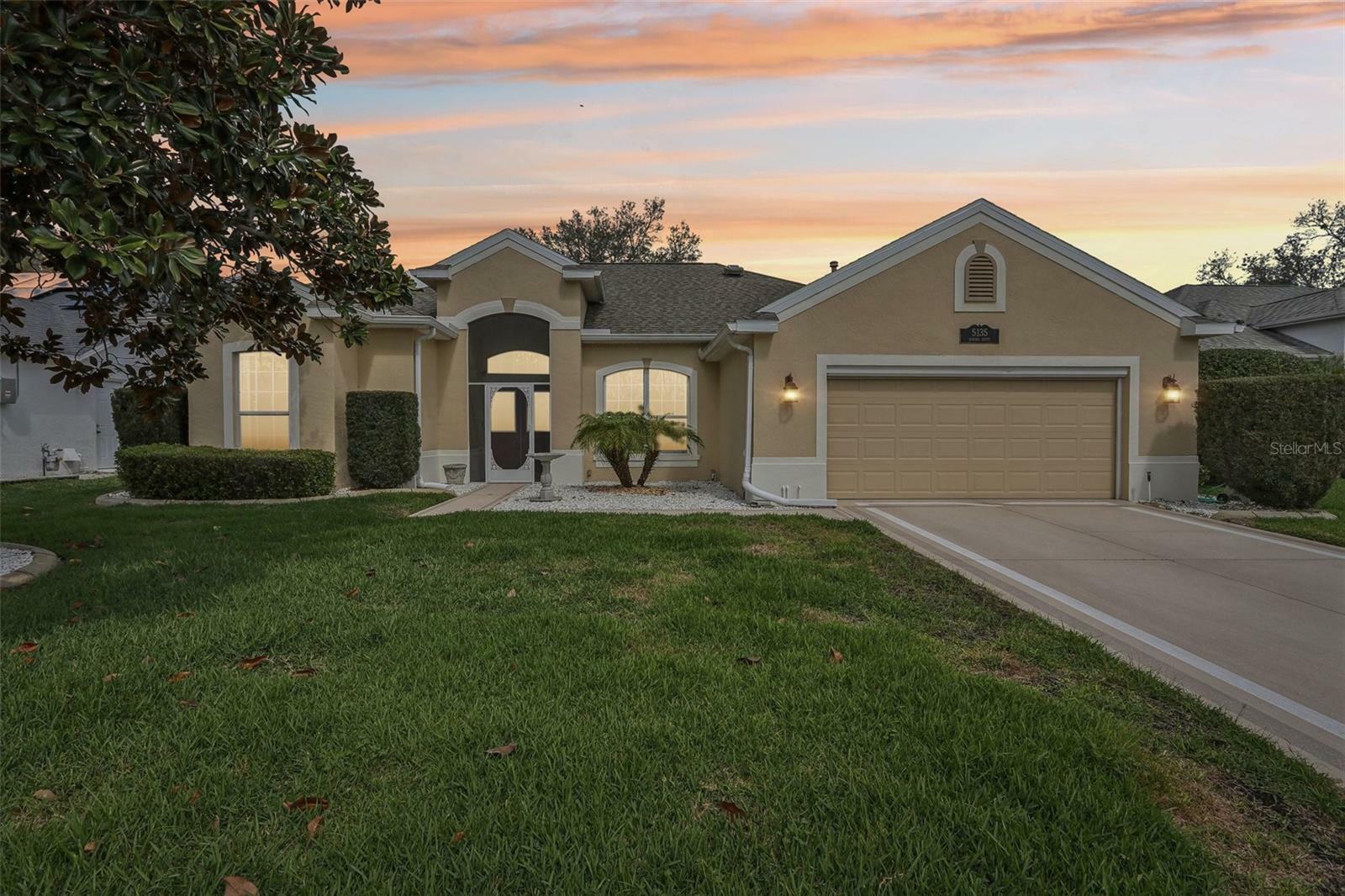 Property Photo: 5135 Aurora Drive FL 34748