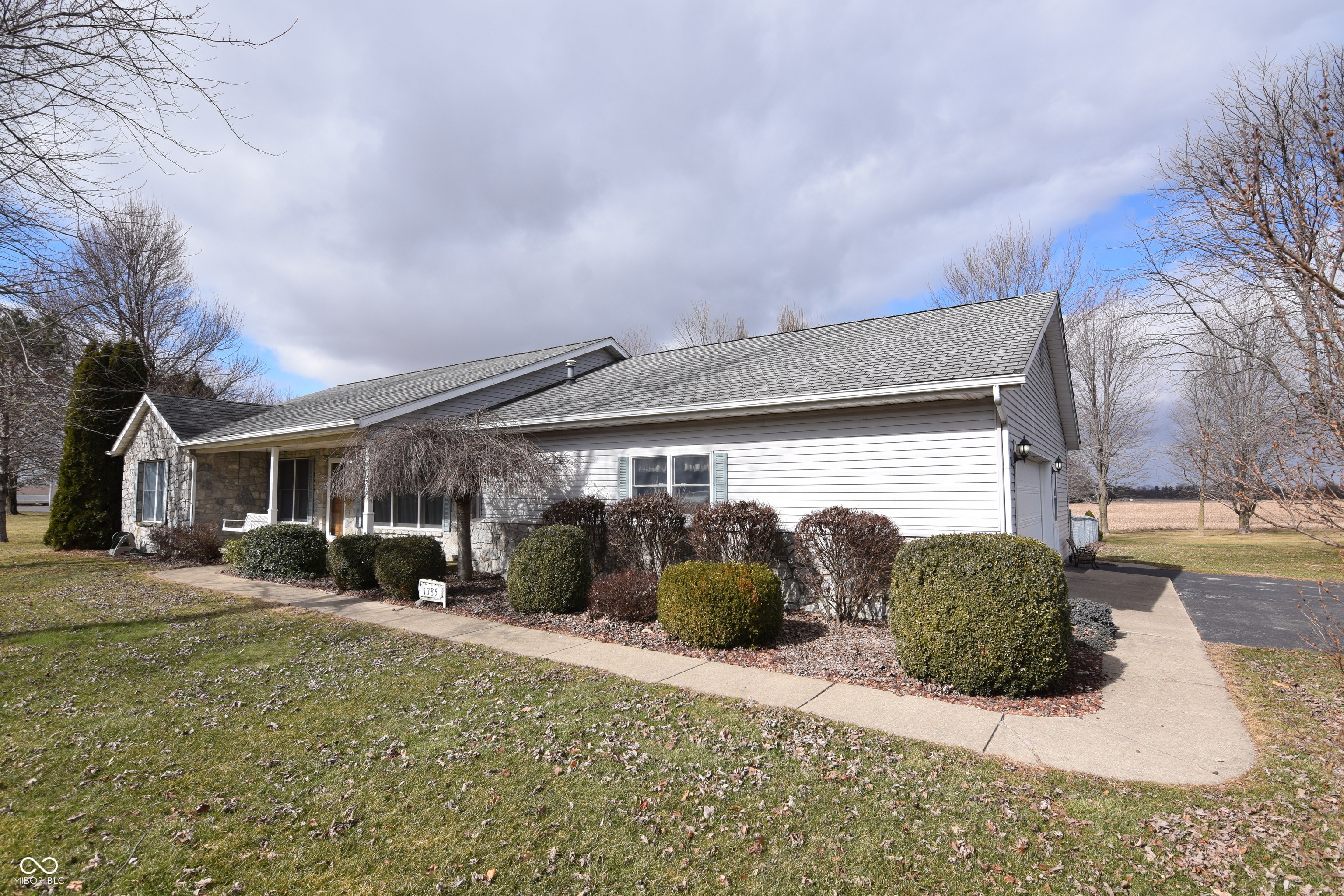 Property Photo:  1385 S Airport Road  IN 46173 