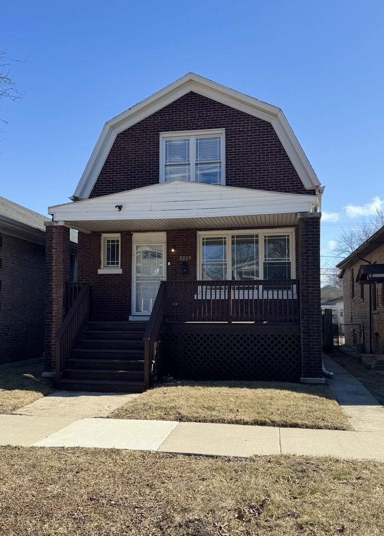 Property Photo: 8229 S Avalon Avenue IL 60619