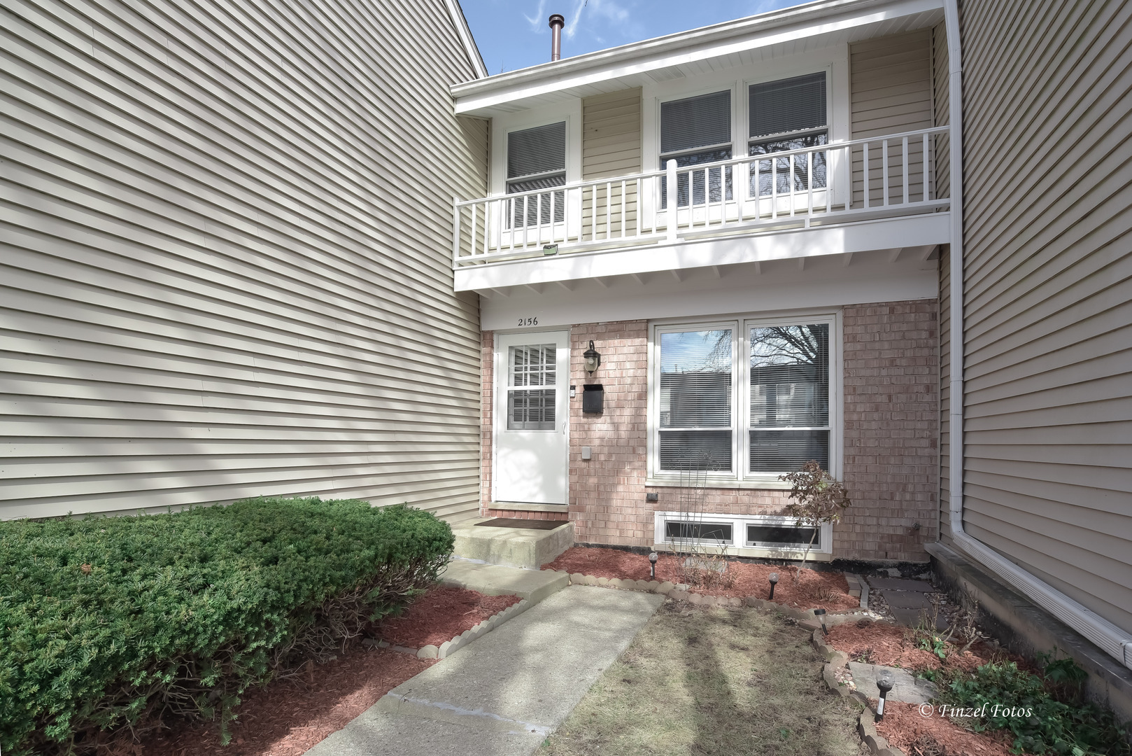 Property Photo:  2156 Somersworth Place  IL 60169 