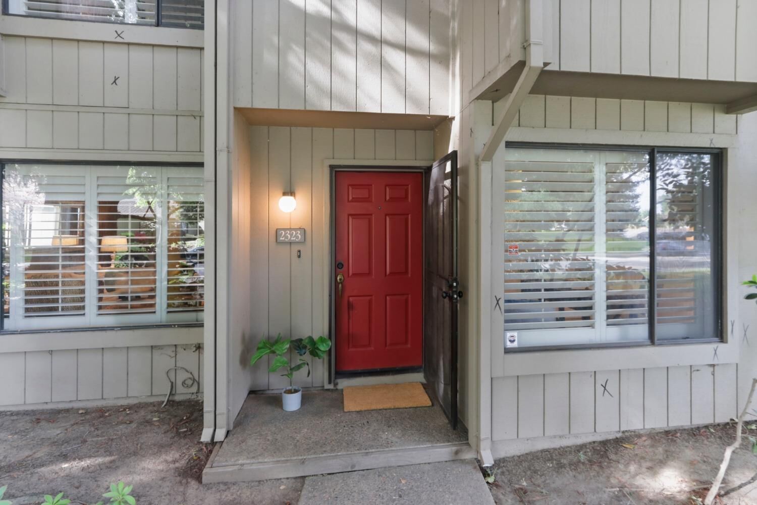 Property Photo: 2323 Swarthmore Drive CA 95825