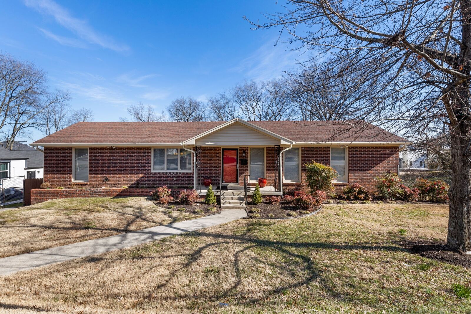 Property Photo:  924 32nd Ave N  TN 37209 