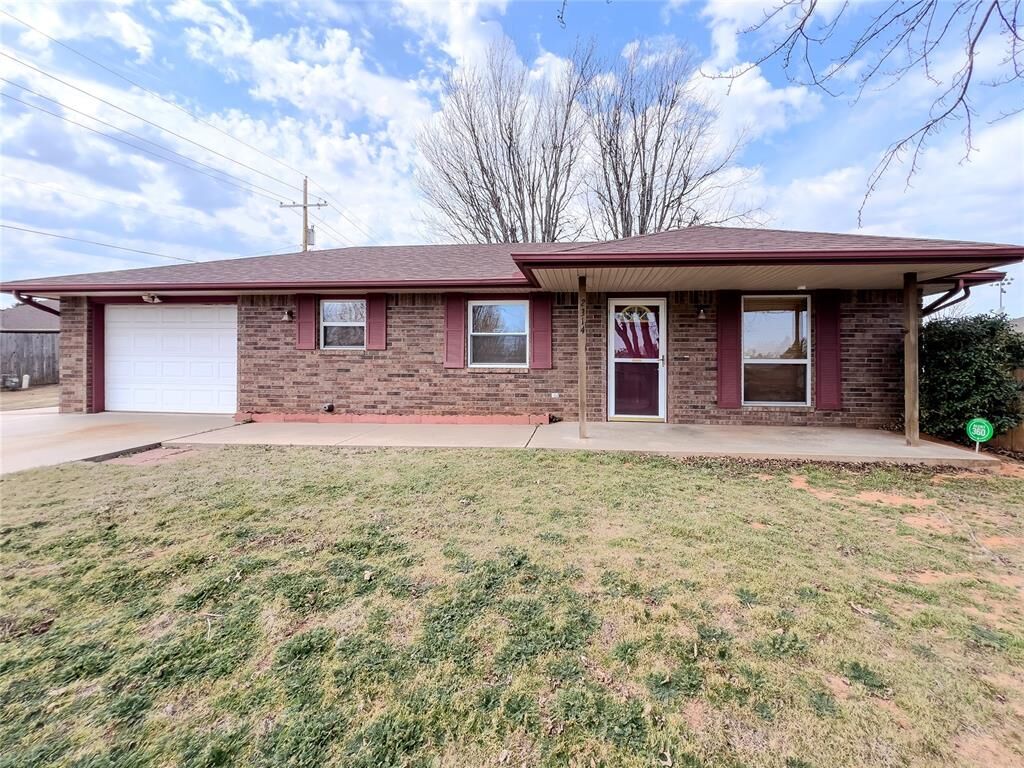 Property Photo:  2314 S 21st Street  OK 73018 