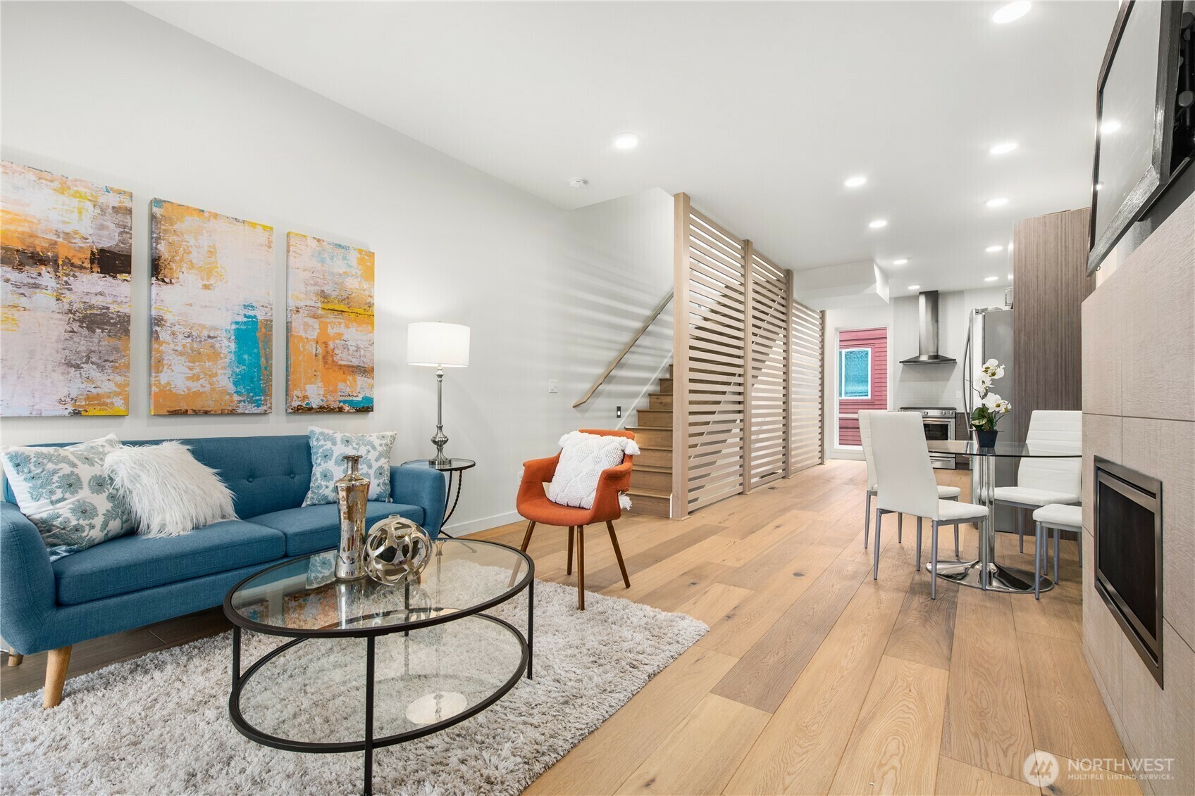 Property Photo: 4426 Evanston Avenue N WA 98103