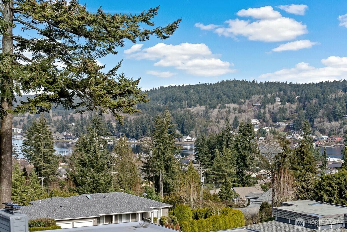 Property Photo:  7400  Stinson Avenue 312  WA 98335 