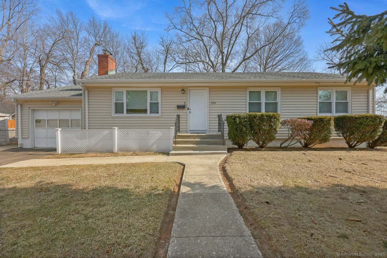 Property Photo:  320 Macon Drive  CT 06606 