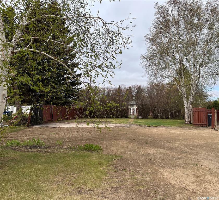 Photo de la propriété:  1008 1st Street E  SK S0E 1E0 