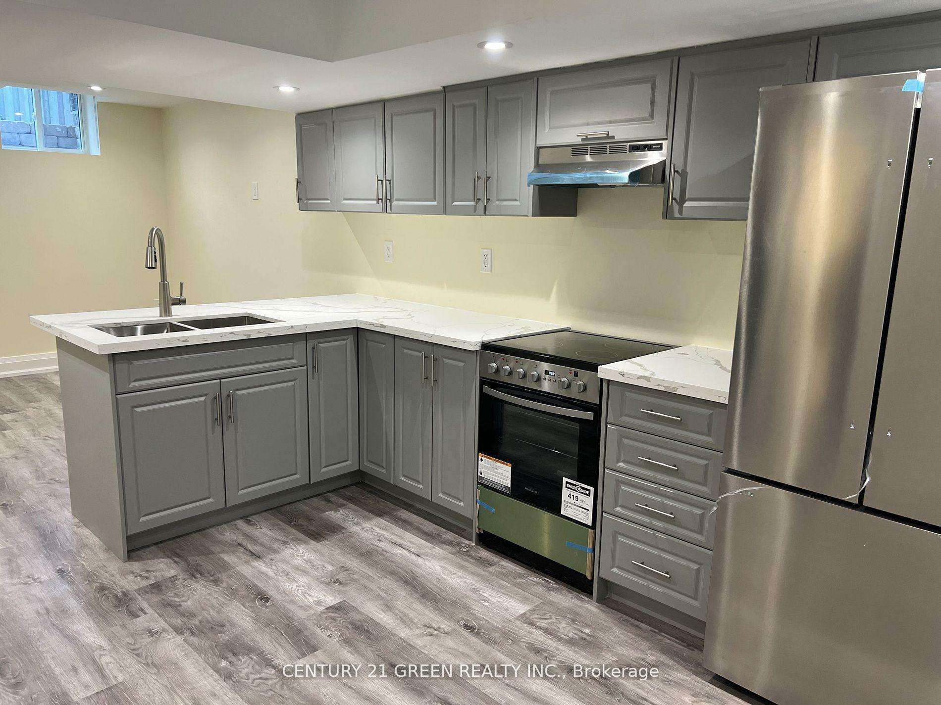 Property Photo: 5920 Shelford Terrace Bsmt ON L5M 6K2