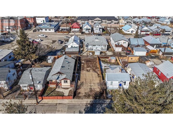 Property Photo:  73 Halliford Ave Other  BC V0X 1W0 