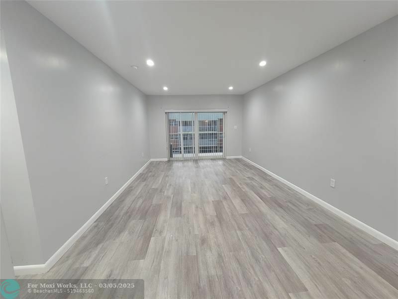 Property Photo:  3700 NW 21st St 414  FL 33311 