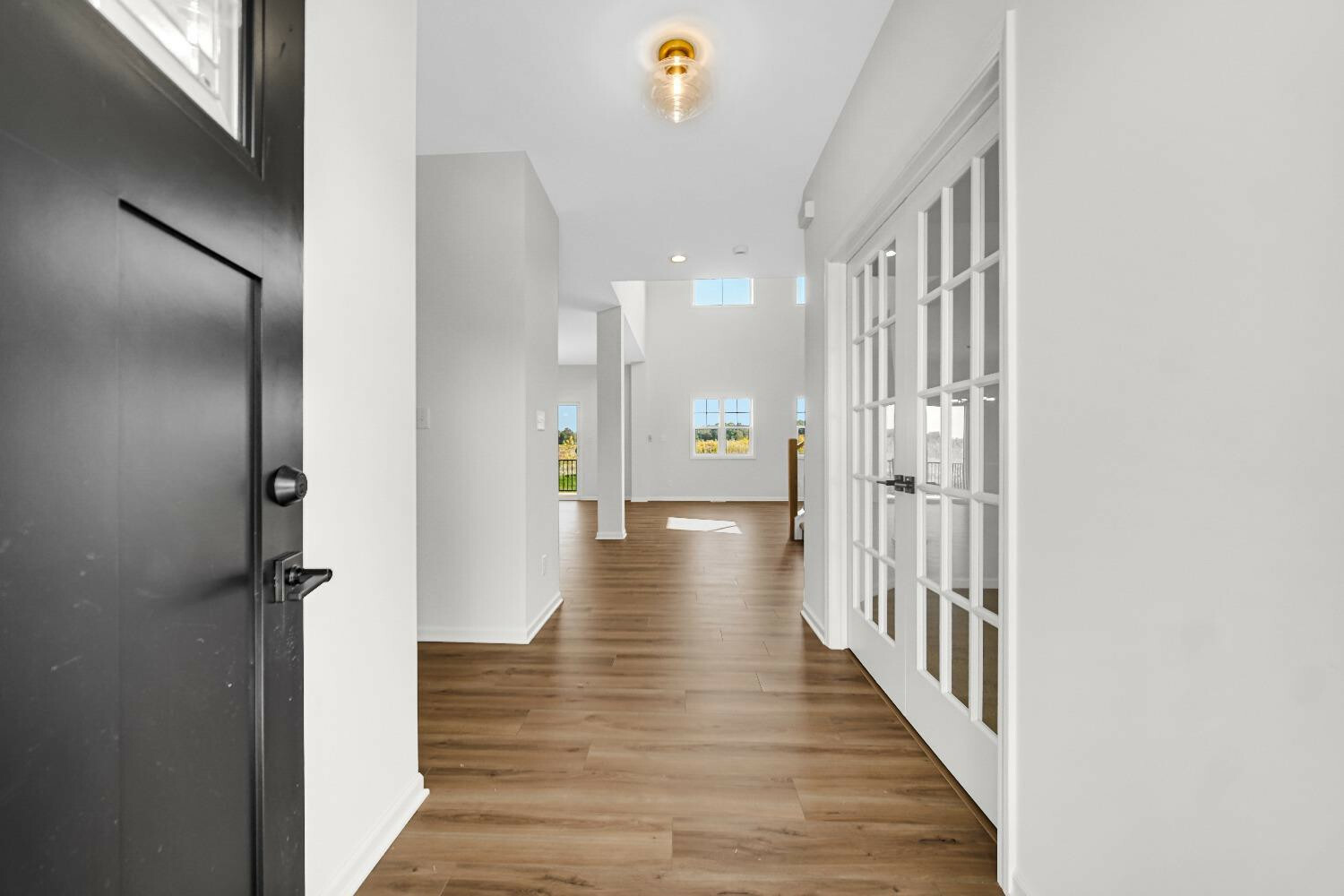 Property Photo: 815 Idlewild Lane IN 46304
