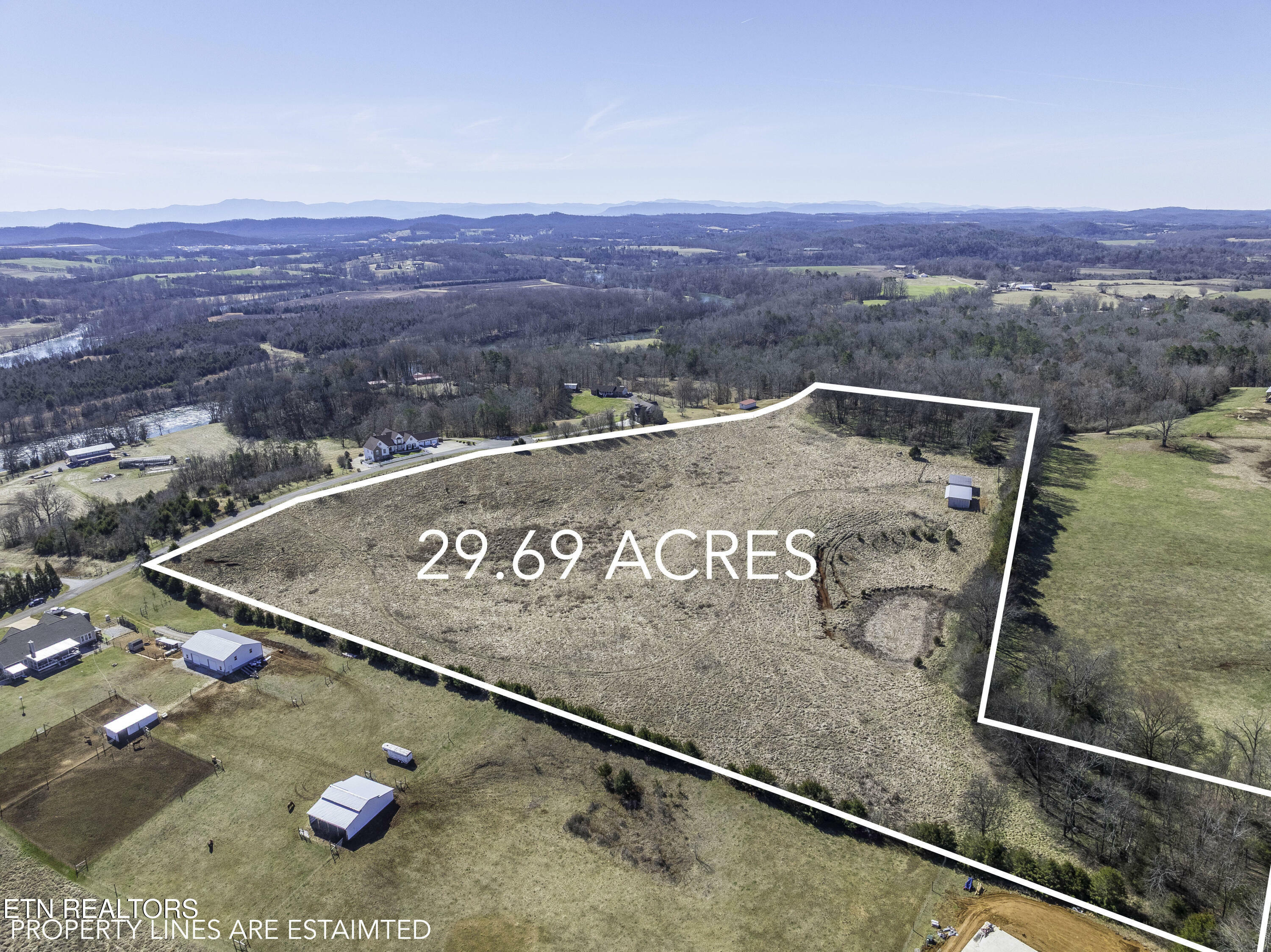 Property Photo:  Clifftop Lot 23-R Rd  TN 37709 