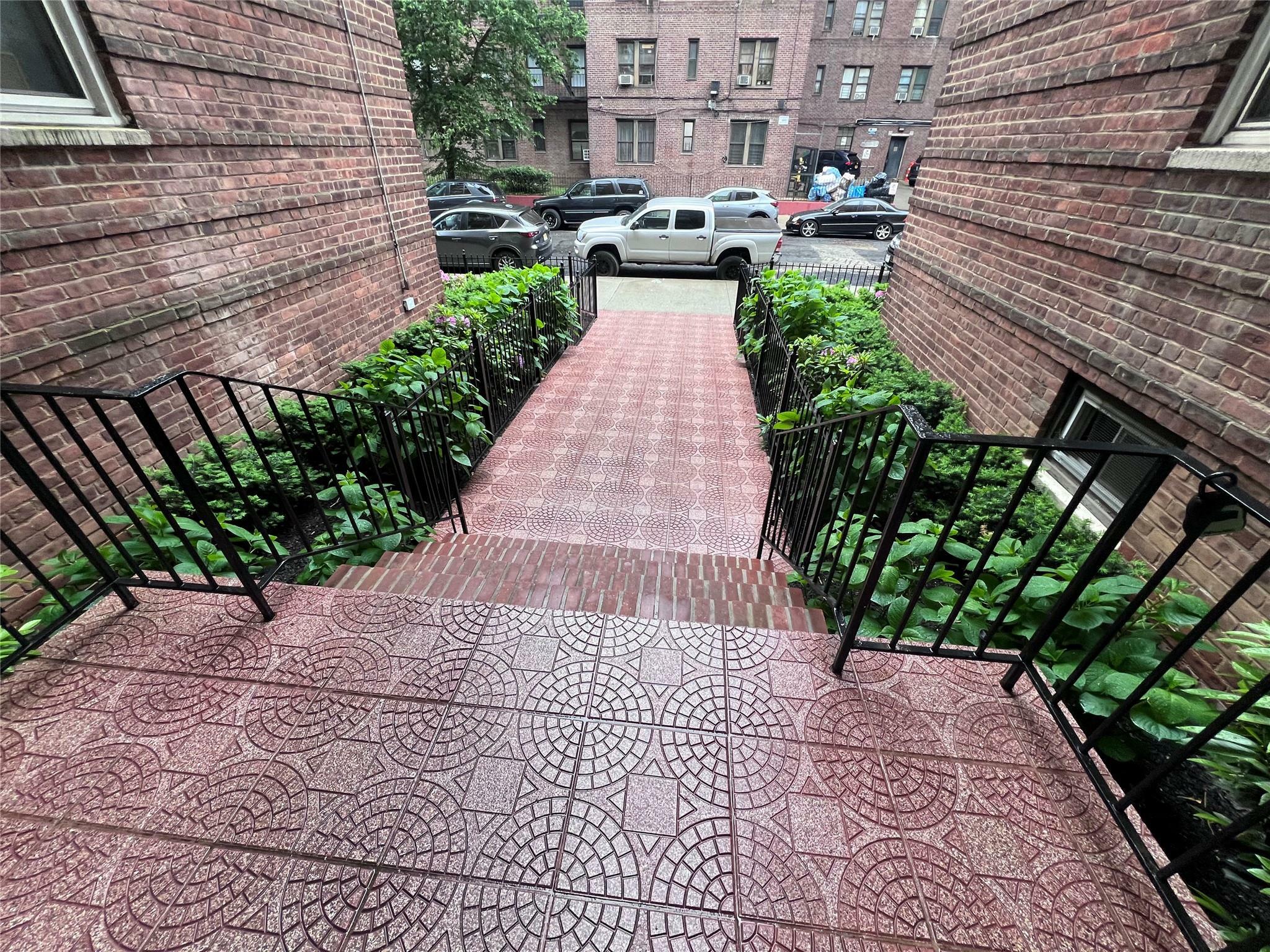 Property Photo: 2090 Barnes Avenue 2H NY 10462
