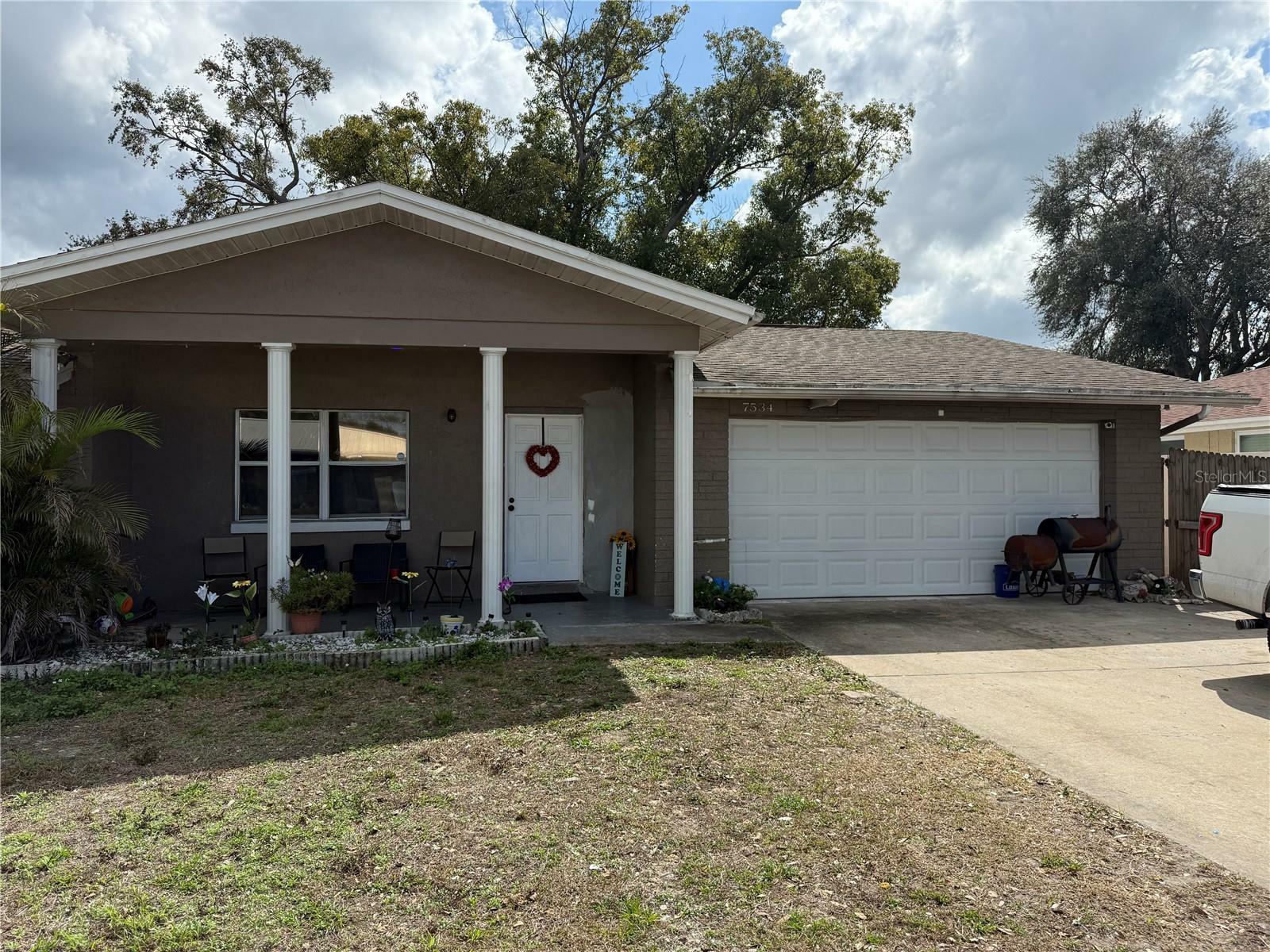 Property Photo: 7534 Scottie Drive FL 34668