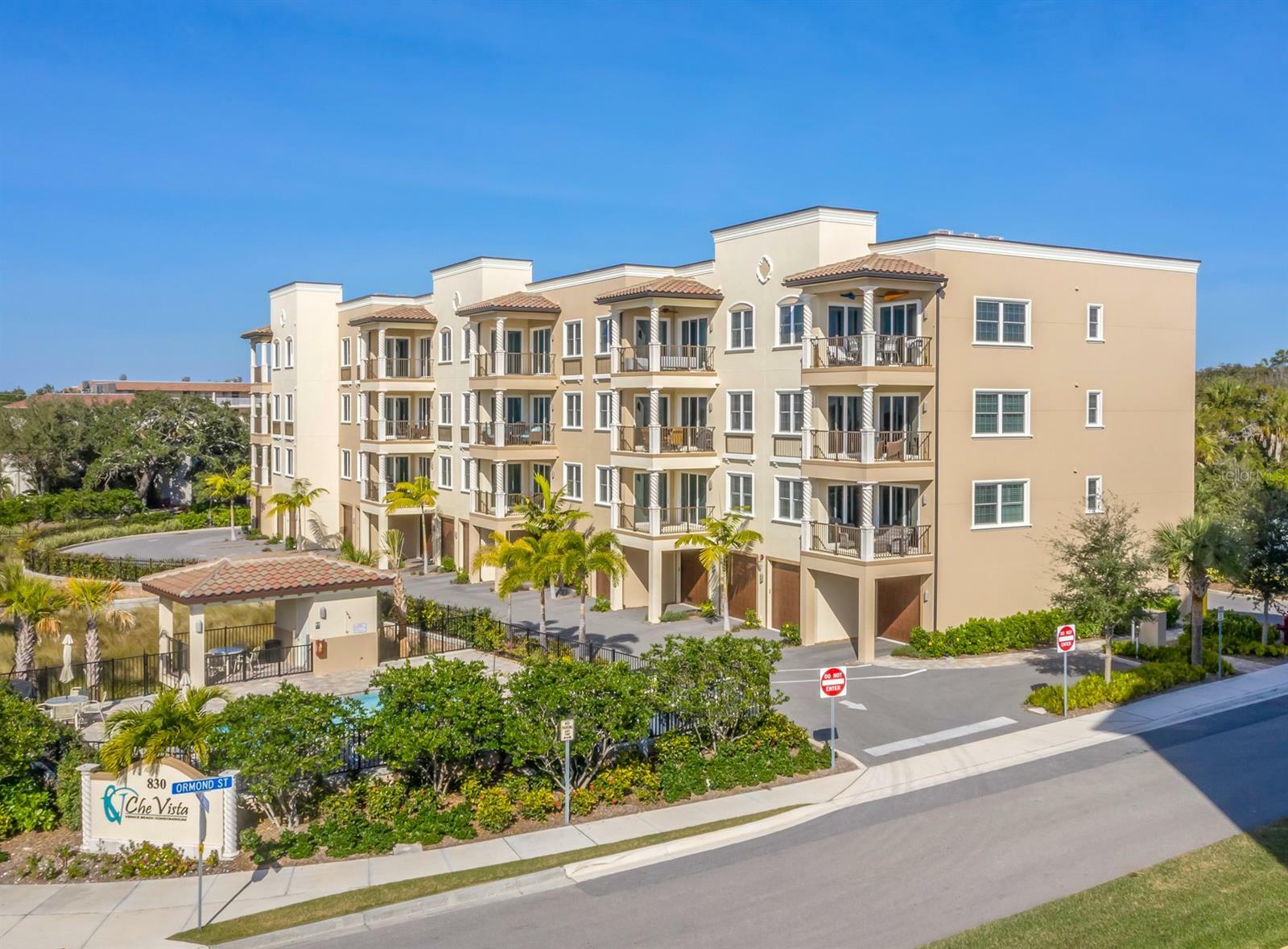 Property Photo:  830 The Esplanade N 201  FL 34285 