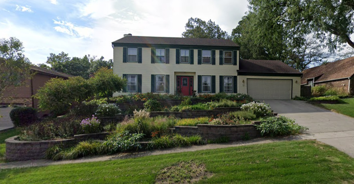 Property Photo:  1105 S Raven Road  IL 60404 