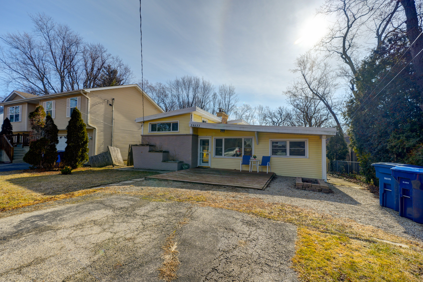 Property Photo:  231 Bayshore Drive  IL 60044 