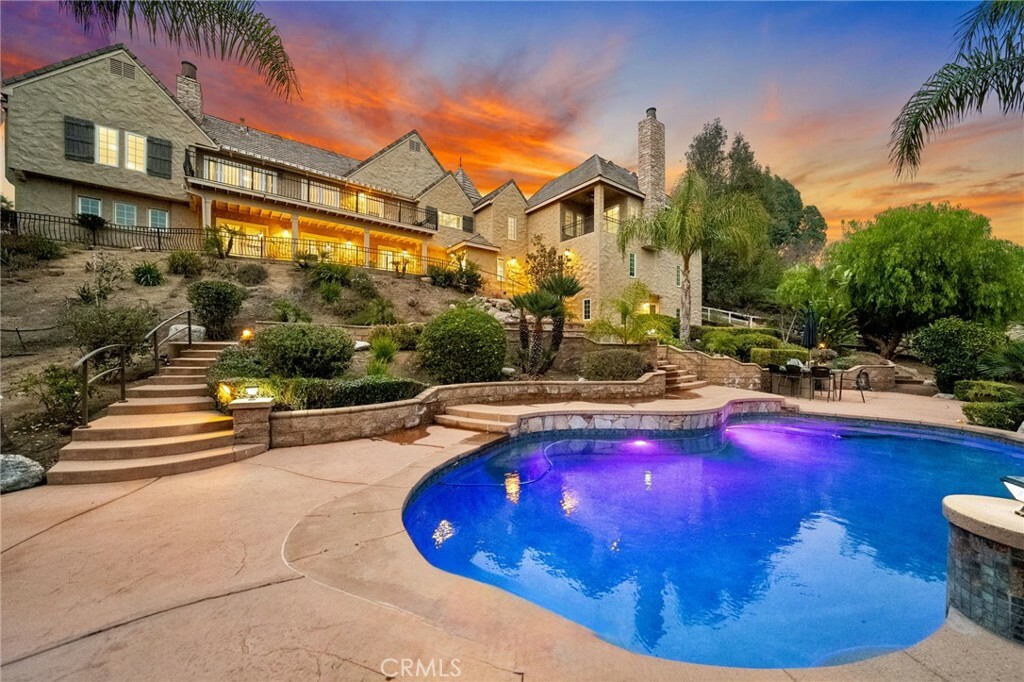Property Photo: 40900 Via Los Altos CA 92591