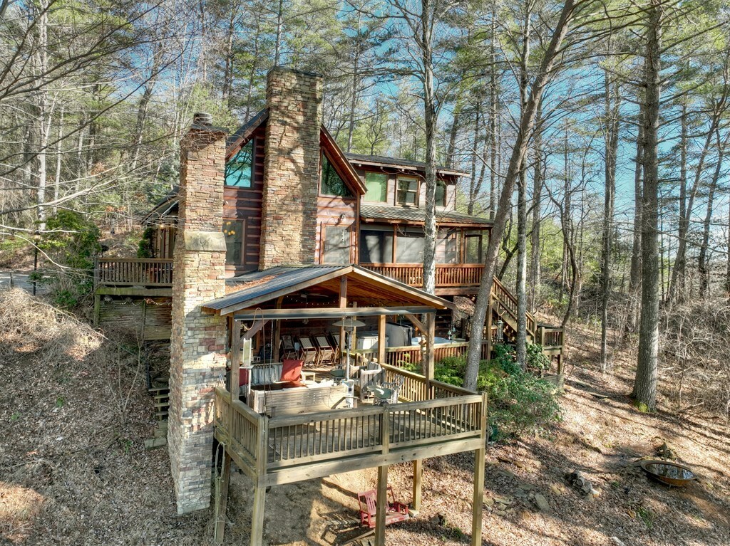 Property Photo:  212 Dream Cove Road  GA 30513 