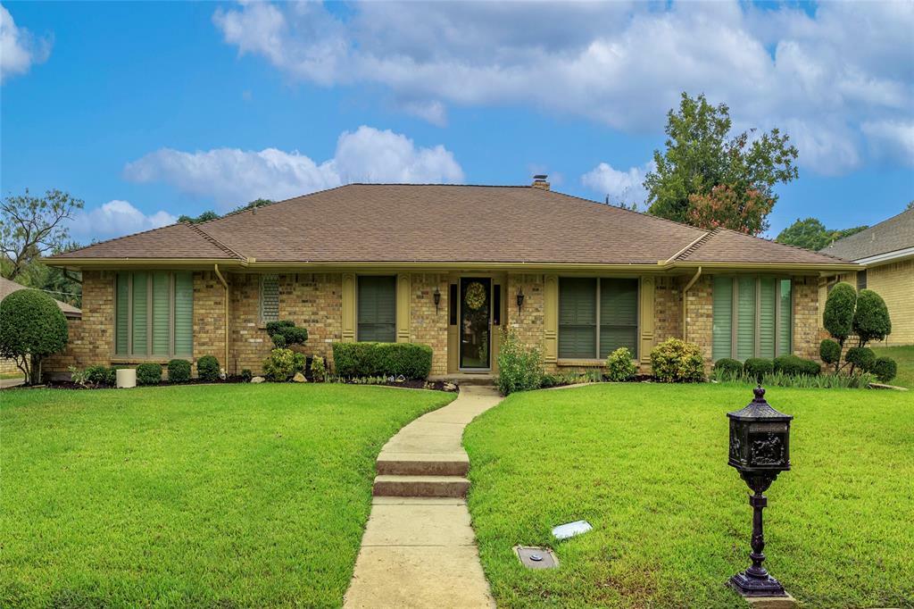 Property Photo:  6804 Santiago Avenue  TX 76133 