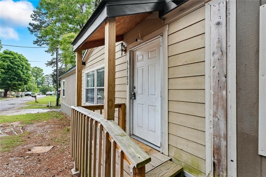 Property Photo: 16183 Sycamore Lane AR 72756