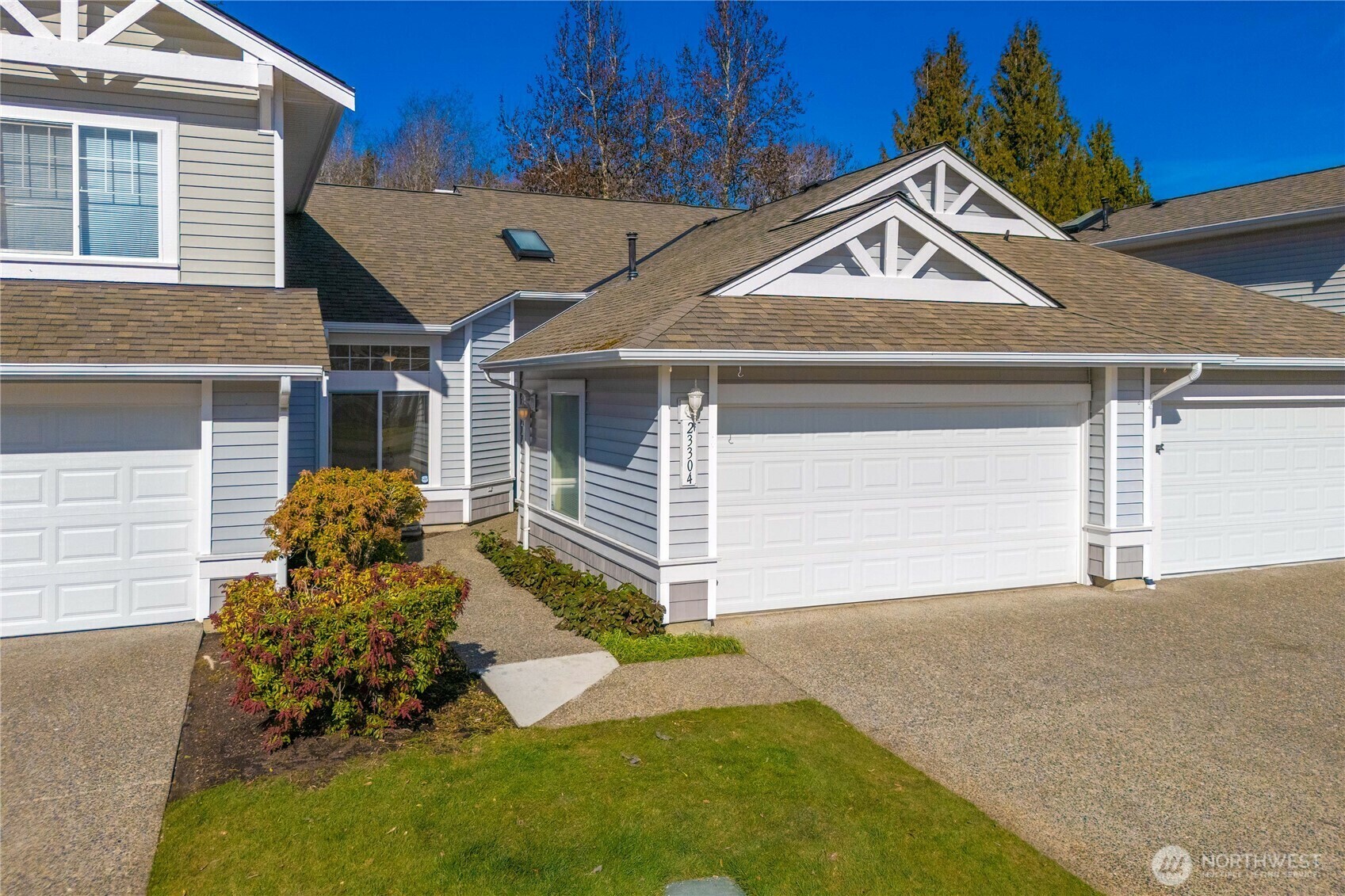 Property Photo:  23304  53rd Avenue S  WA 98032 