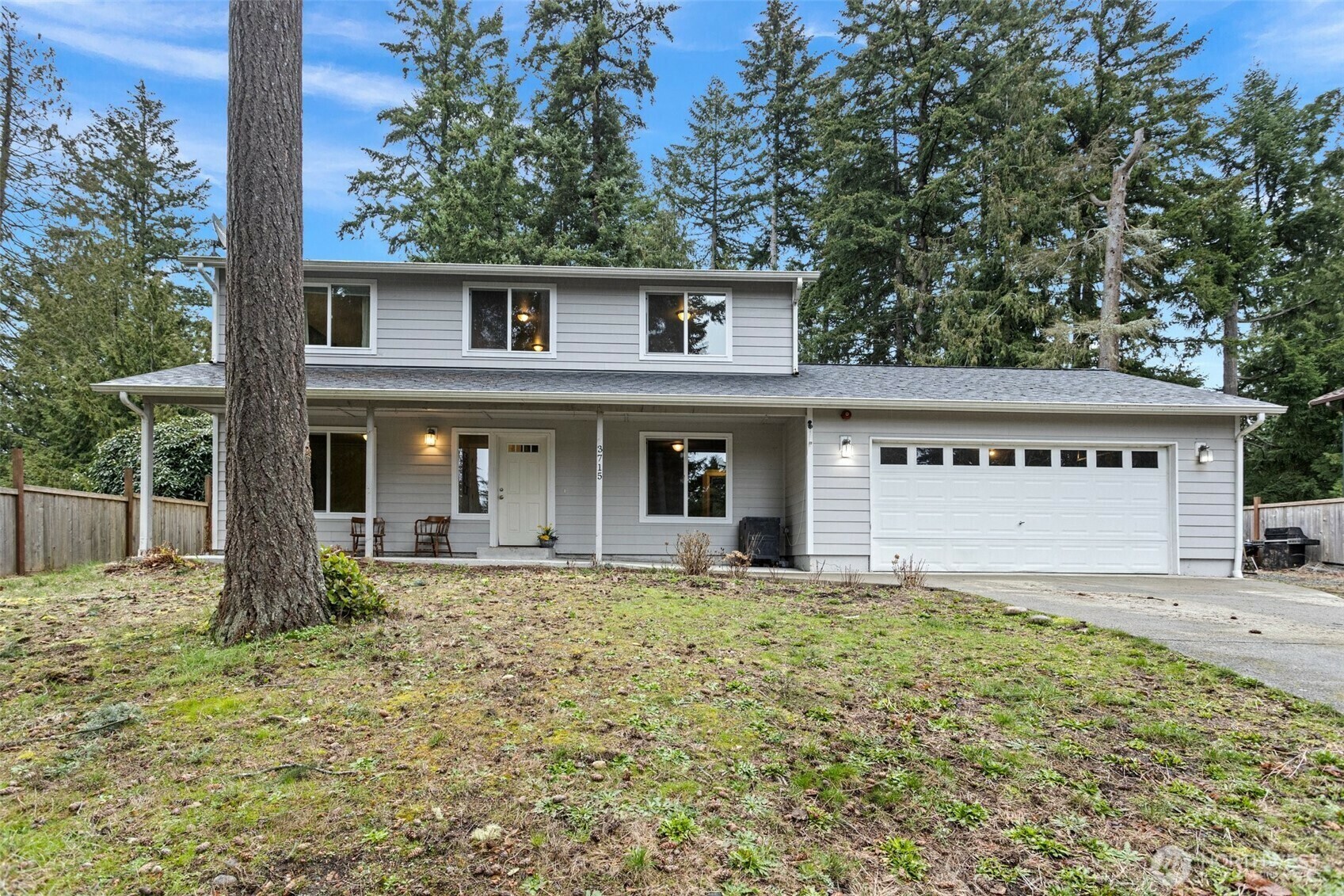 Property Photo:  3715  W Tapps Drive E  WA 98391 