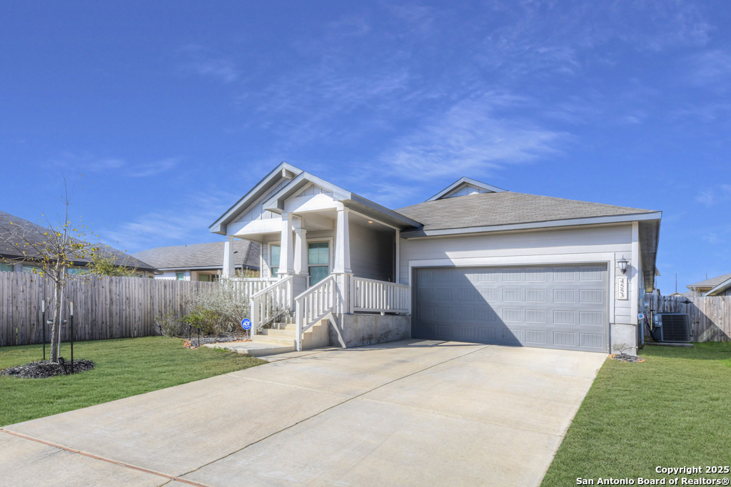 Property Photo: 4553 Longhorn Crst TX 78245
