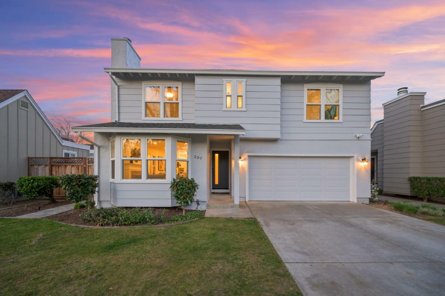 Property Photo: 207 Post Street CA 94040