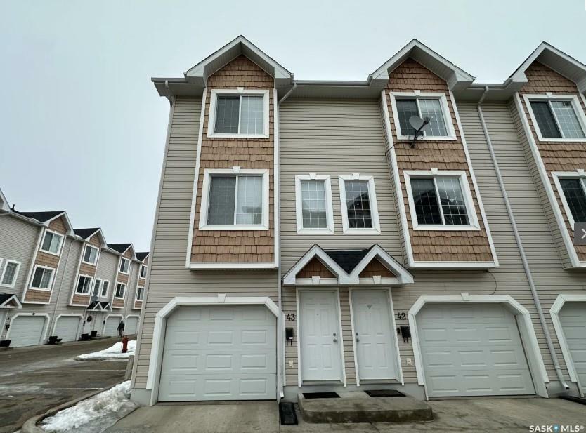 243 Herold Terrace 43  Saskatoon SK S7V 1J5 photo