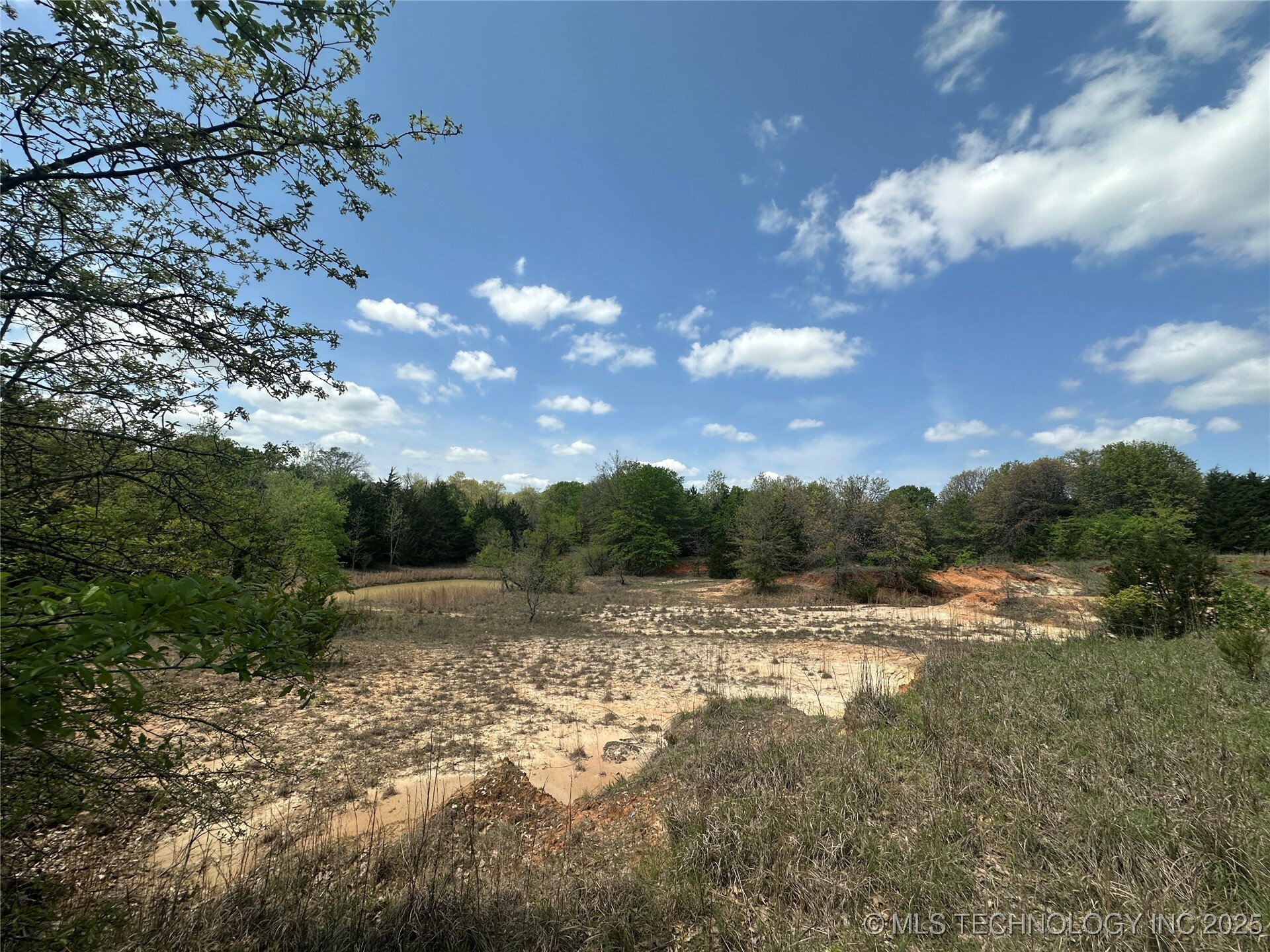 Property Photo: 5811 W Folsom Road OK 74729
