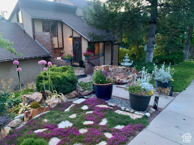 Property Photo: 90 S Gary Way E UT 84054