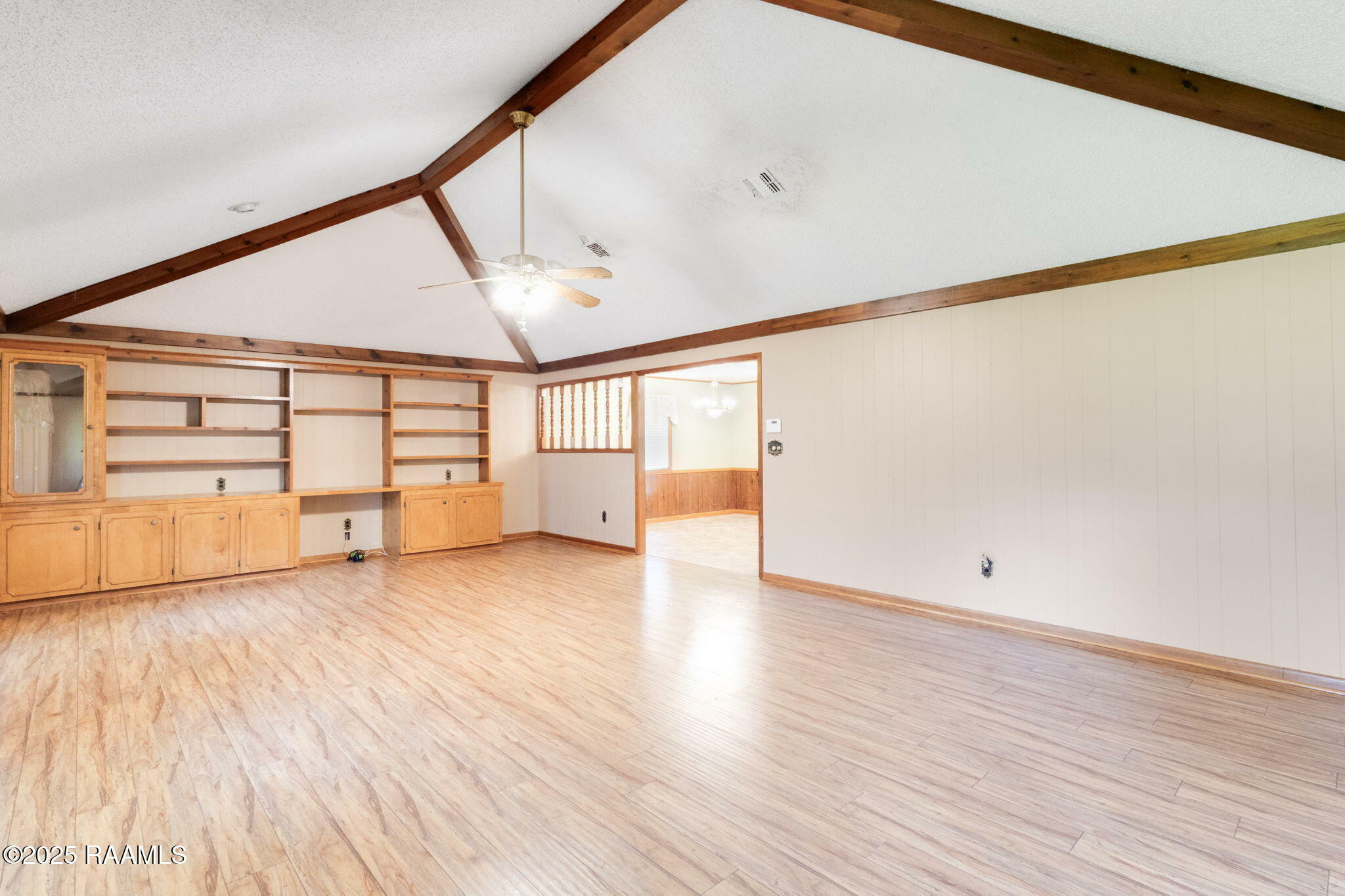 Property Photo: 1410 S Chataignier Road LA 70586