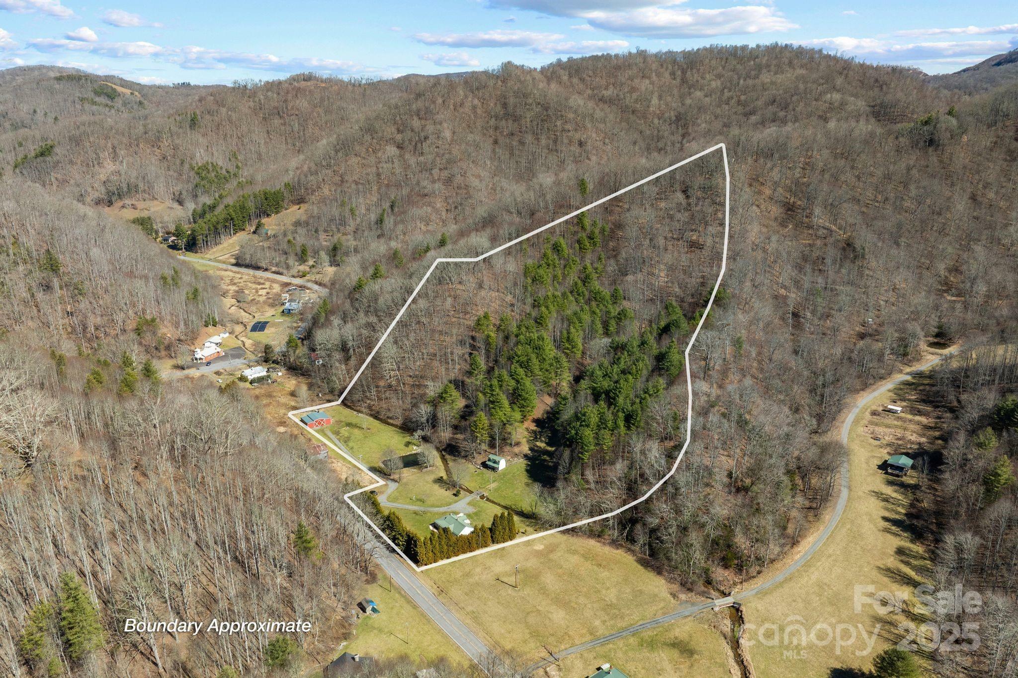 Property Photo: 12892 US 23 Highway NC 28754