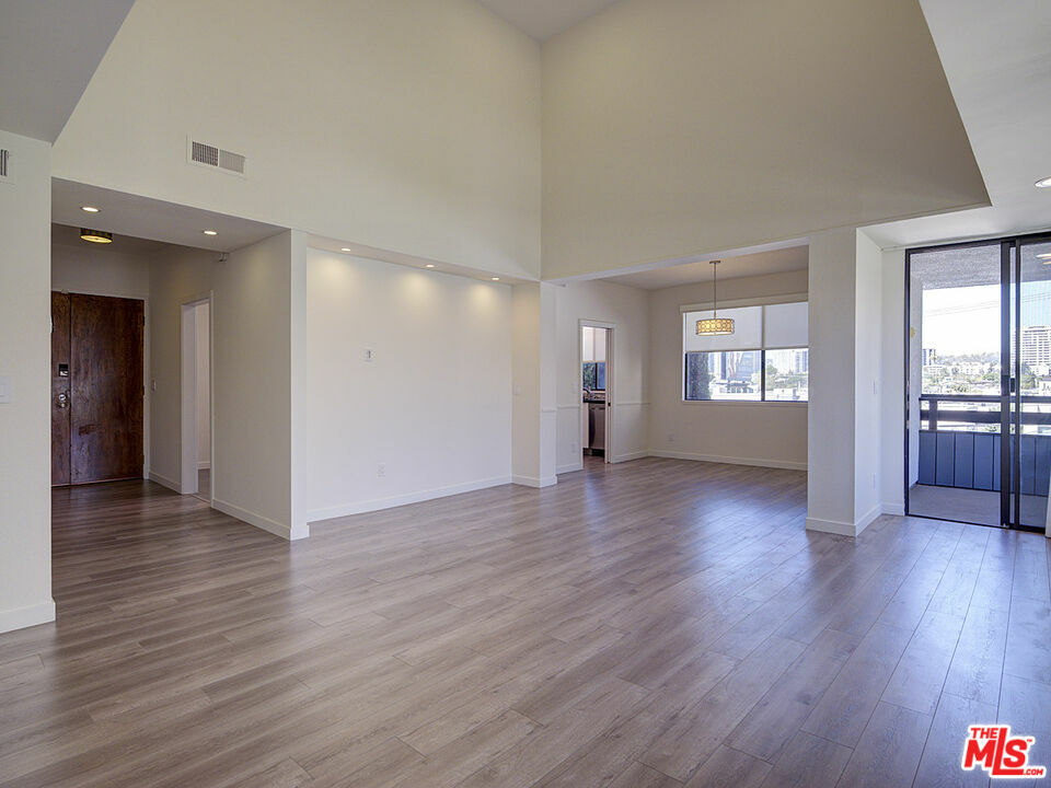 Property Photo:  1830   Westholme Ave 307  CA 90025 