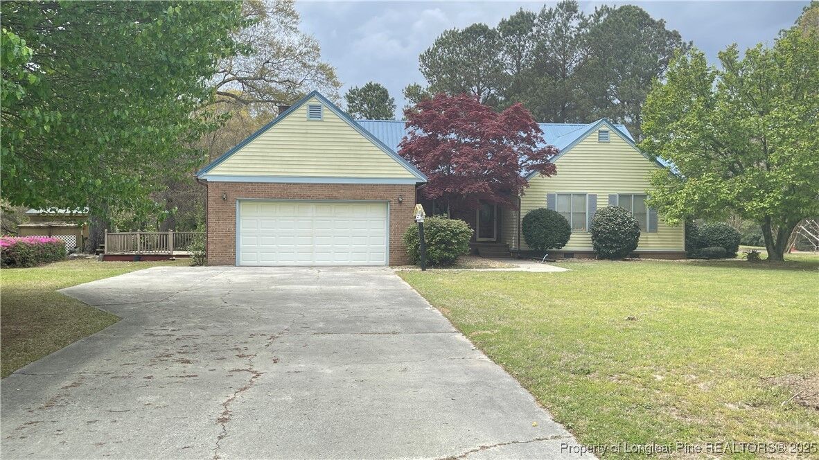 Property Photo:  107 Oakmont Drive  NC 28328 