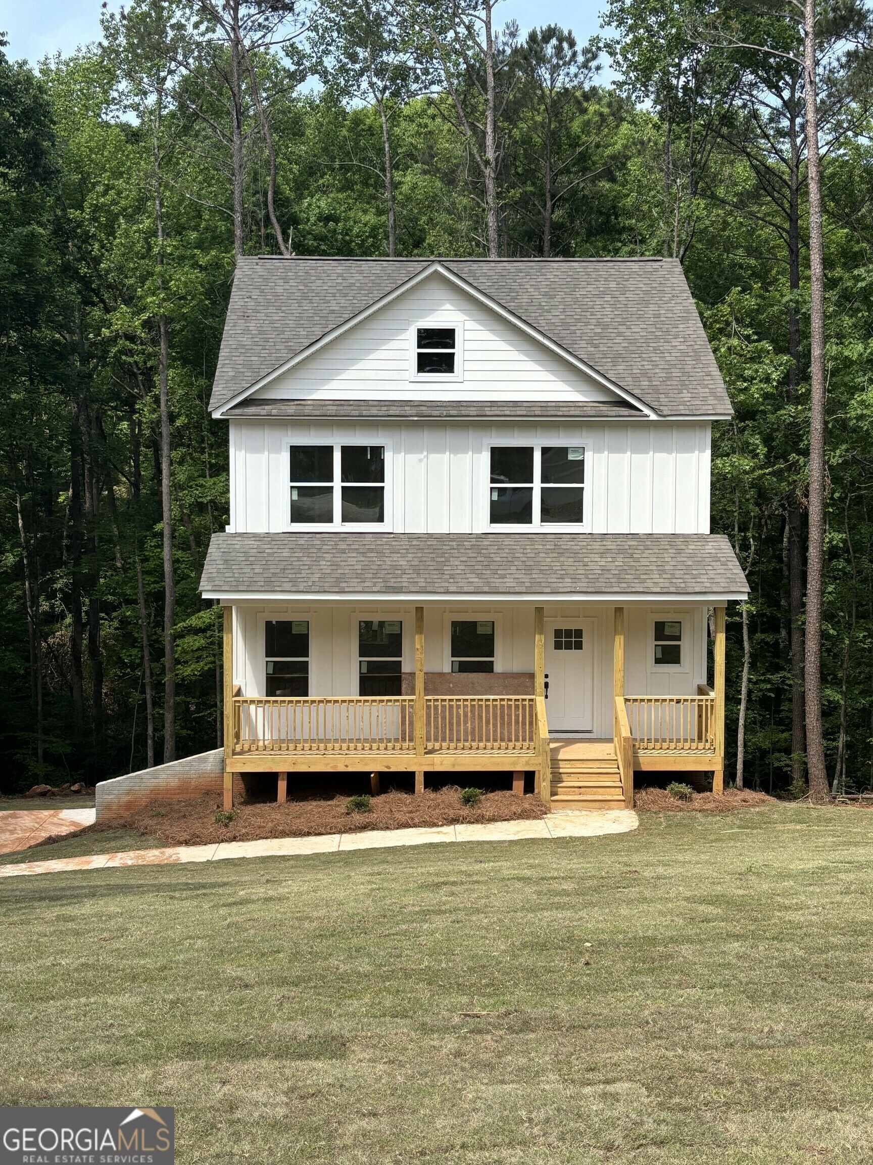 Property Photo: 15 Egret Court GA 31064