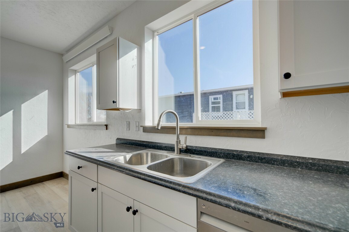 Property Photo: 413 Garnier Avenue A MT 59047