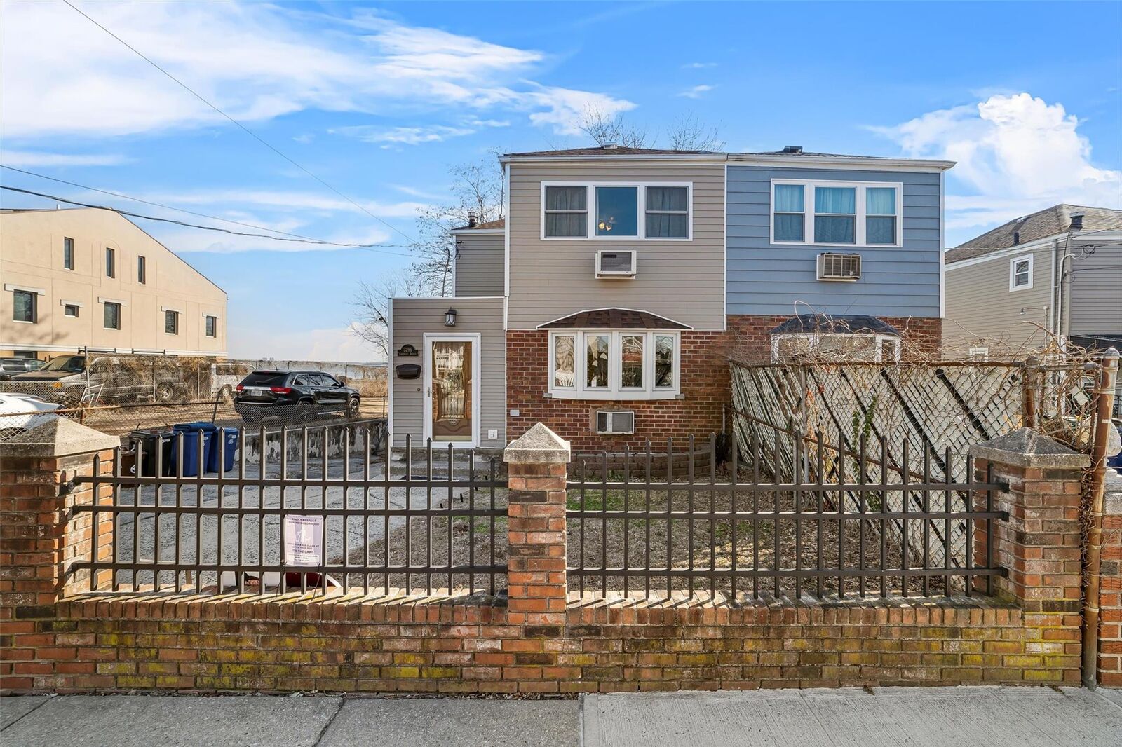 Property Photo: 3296 Griswold Avenue NY 10465