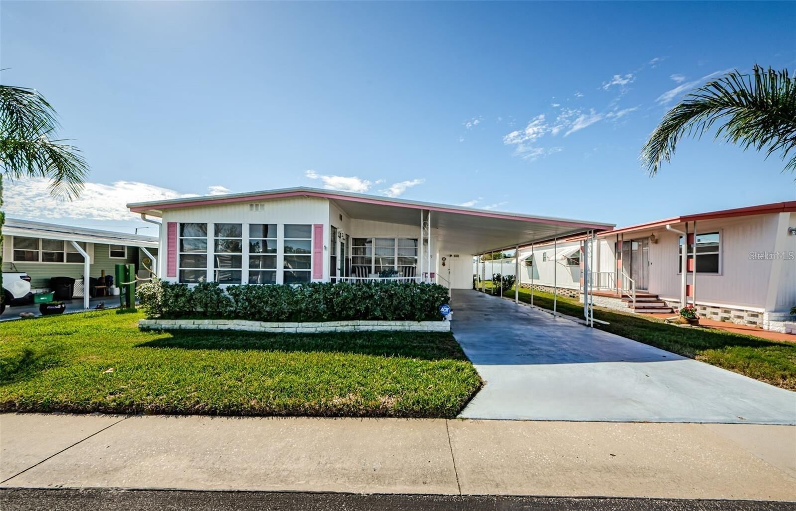 Property Photo: 19 Drury Lane FL 34689