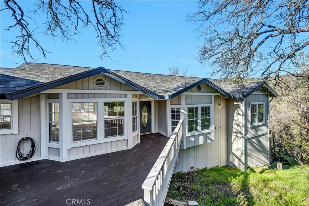 17039 Knollview Drive  Hidden Valley Lake CA 95467 photo