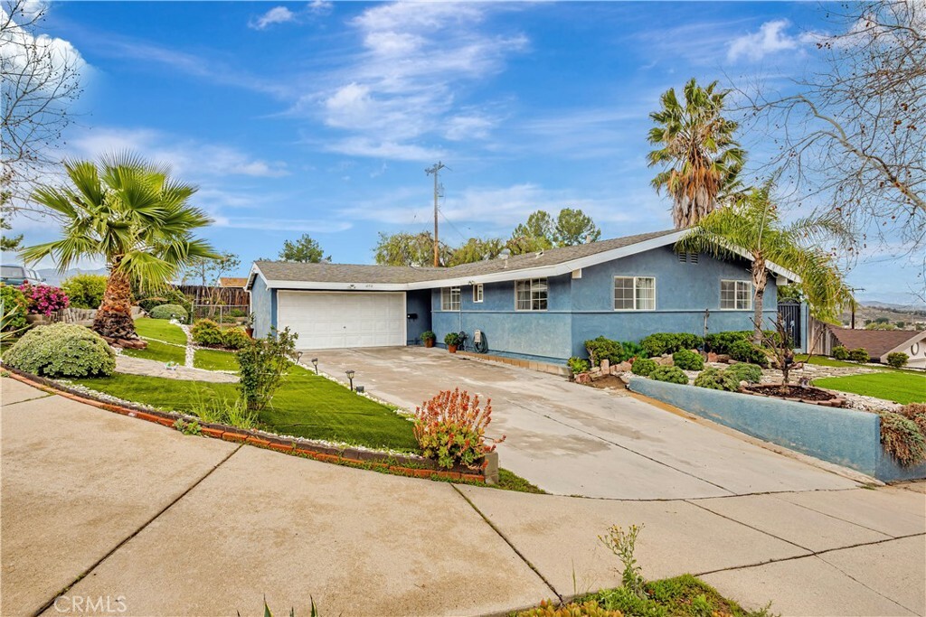 Property Photo:  18710 Oakmoor Street  CA 91351 