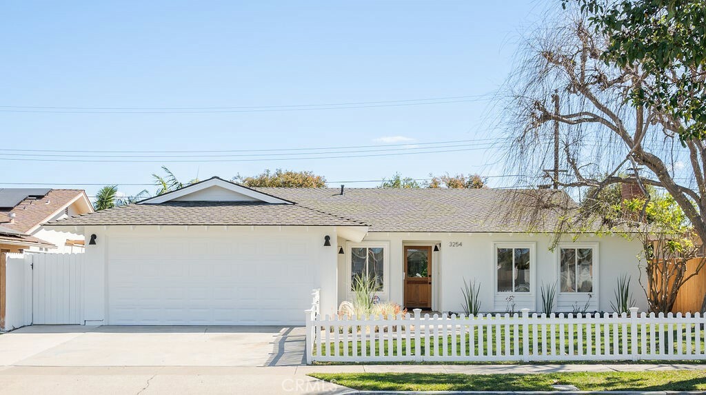 Property Photo:  3254 Washington Avenue  CA 92626 