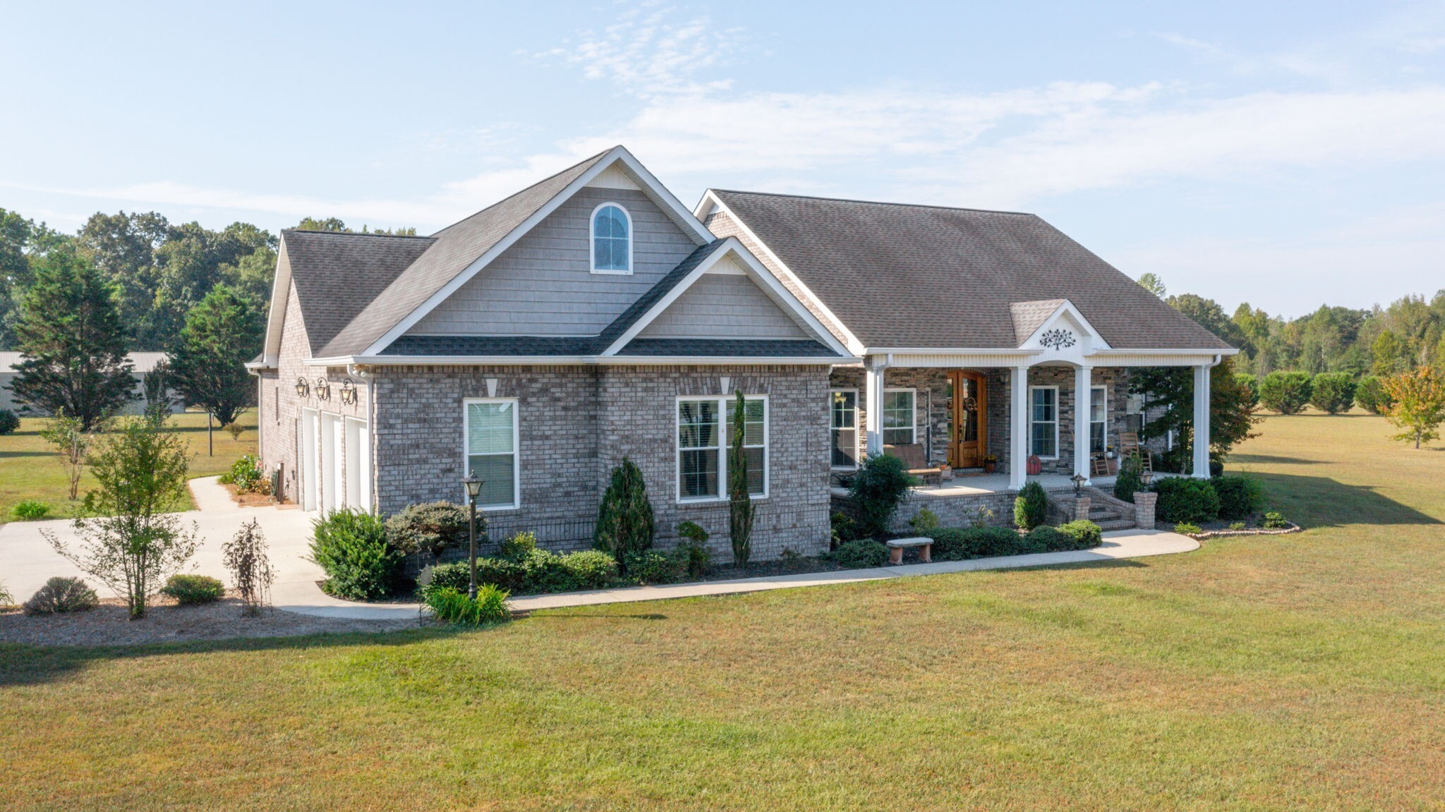 Property Photo: 713 Clarence Finney Rd TN 37342
